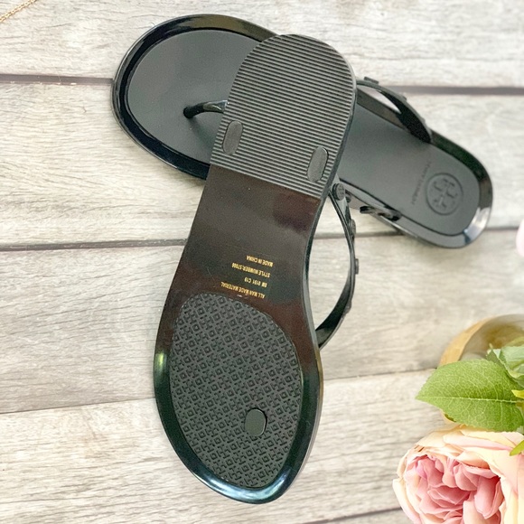🎉🎉HP🎉🎉 Tory Burch Studded Logo Jelly Sandal - Picture 8 of 8
